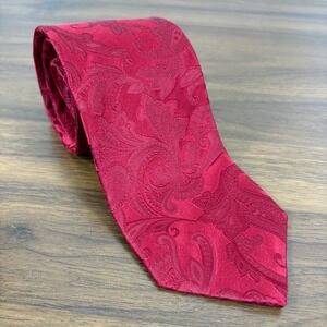 Tom James Red Paisley Brocade All Silk‎ Tall Man Long Necktie 65.5" x 3.25"